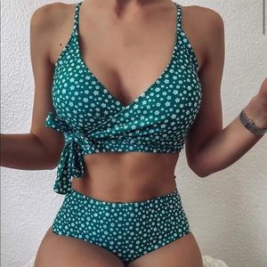 BRAND NEW BIKINI